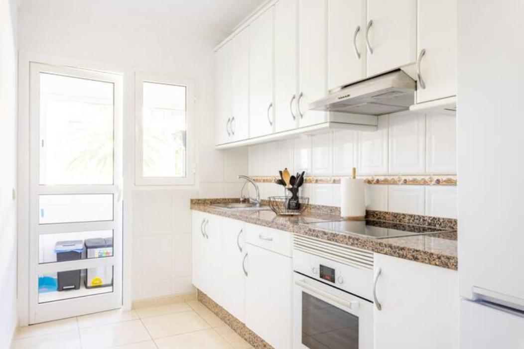 Amplio Y Comodo Apartamento En Callao Salvaje. Zewnętrze zdjęcie