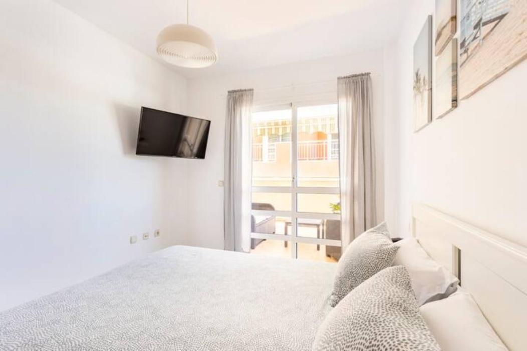 Amplio Y Comodo Apartamento En Callao Salvaje. Zewnętrze zdjęcie